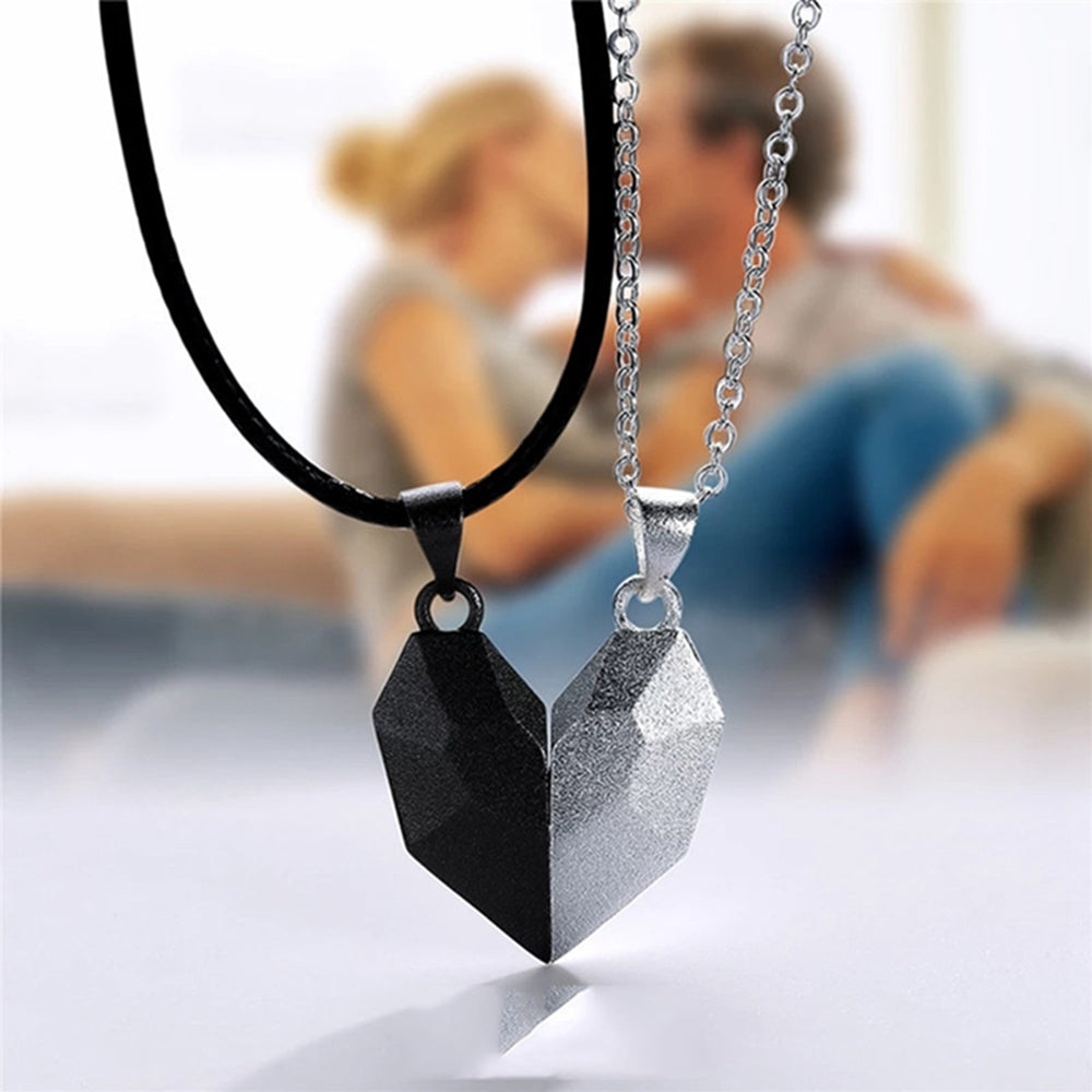 Wishing Stone Couple Necklace – Magnetic Heart Pendant Set