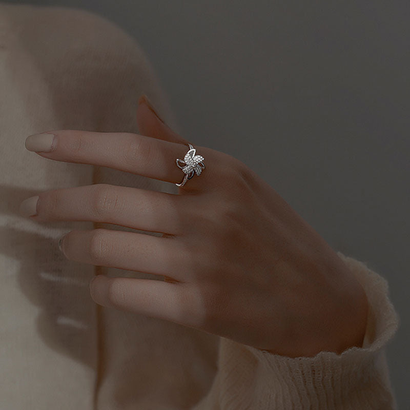 In Full Bloom – The CZ Windmill Flower Ring