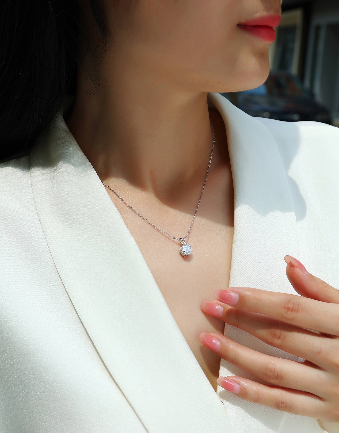 V-Shaped Moissanite Necklace – 2-Carat Platinum Silver Pendant, Bold Geometry. Brilliant Fire.