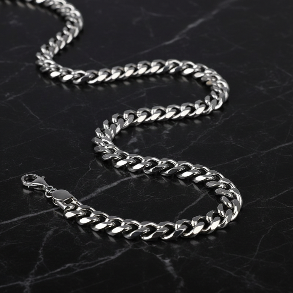 Six-Sided Cuban Chain silver close-up dark marble
